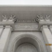 2017 DPRK Triumphant Arch 02